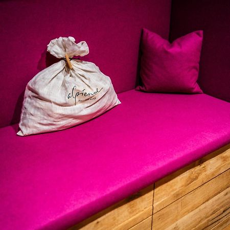 Wuidererhuettn, Charlet In Alleinlage Mit Freistehendem Saunahaus Großkirchheim Eksteriør billede